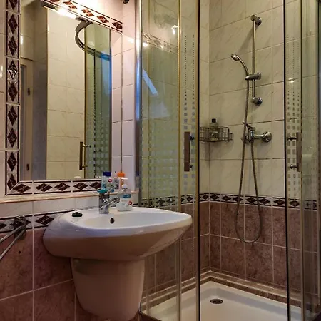 Afrodite Apartmanhaz إغير
