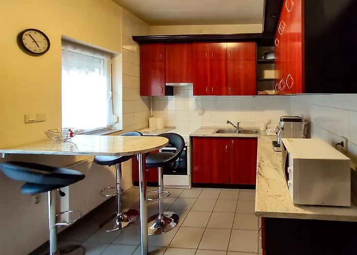 Afrodite Apartmanhaz * Eger