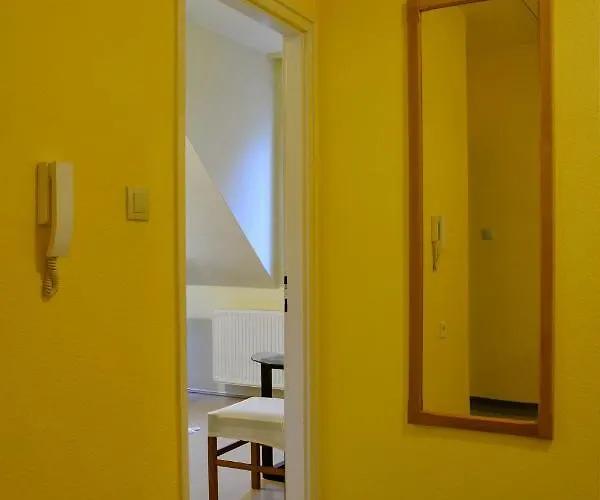 Afrodite Apartmanhaz Эгер