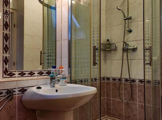 Afrodite Apartmanhaz Эгер