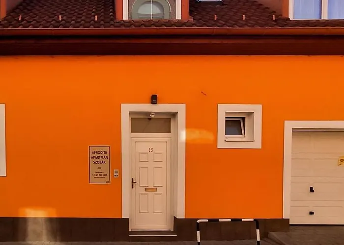 Afrodite Apartmanhaz *